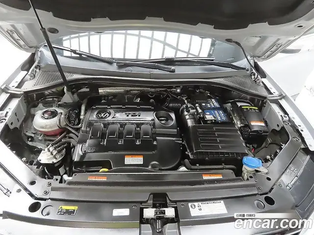 Volkswagen Tiguan 2018 2.0 автомат (гидро), миниатюра 7 Volkswagen Tiguan 2018 2.0 автомат (гидро), миниатюра 7