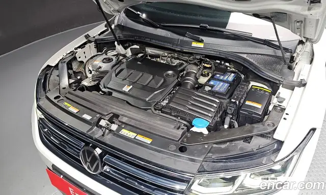 Volkswagen Tiguan 2022 2.0 автомат (гидро), миниатюра 6 Volkswagen Tiguan 2022 2.0 автомат (гидро), миниатюра 6
