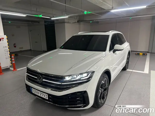Volkswagen Touareg 2026 3.0 автомат (гидро), миниатюра 1 Volkswagen Touareg 2026 3.0 автомат (гидро), миниатюра 1