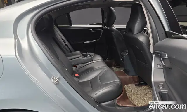 Volvo S60 2016 2.0 автомат (гидро), миниатюра 11 Volvo S60 2016 2.0 автомат (гидро), миниатюра 11