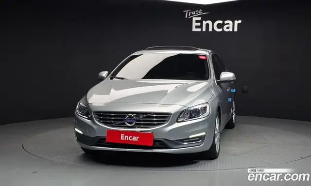 Volvo S60 2016 2.0 автомат (гидро), миниатюра 3 Volvo S60 2016 2.0 автомат (гидро), миниатюра 3