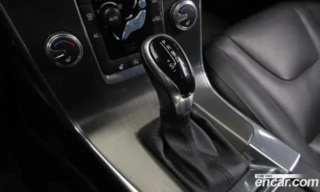 Volvo S60 2016 2.0 автомат (гидро), миниатюра 9 Volvo S60 2016 2.0 автомат (гидро), миниатюра 9