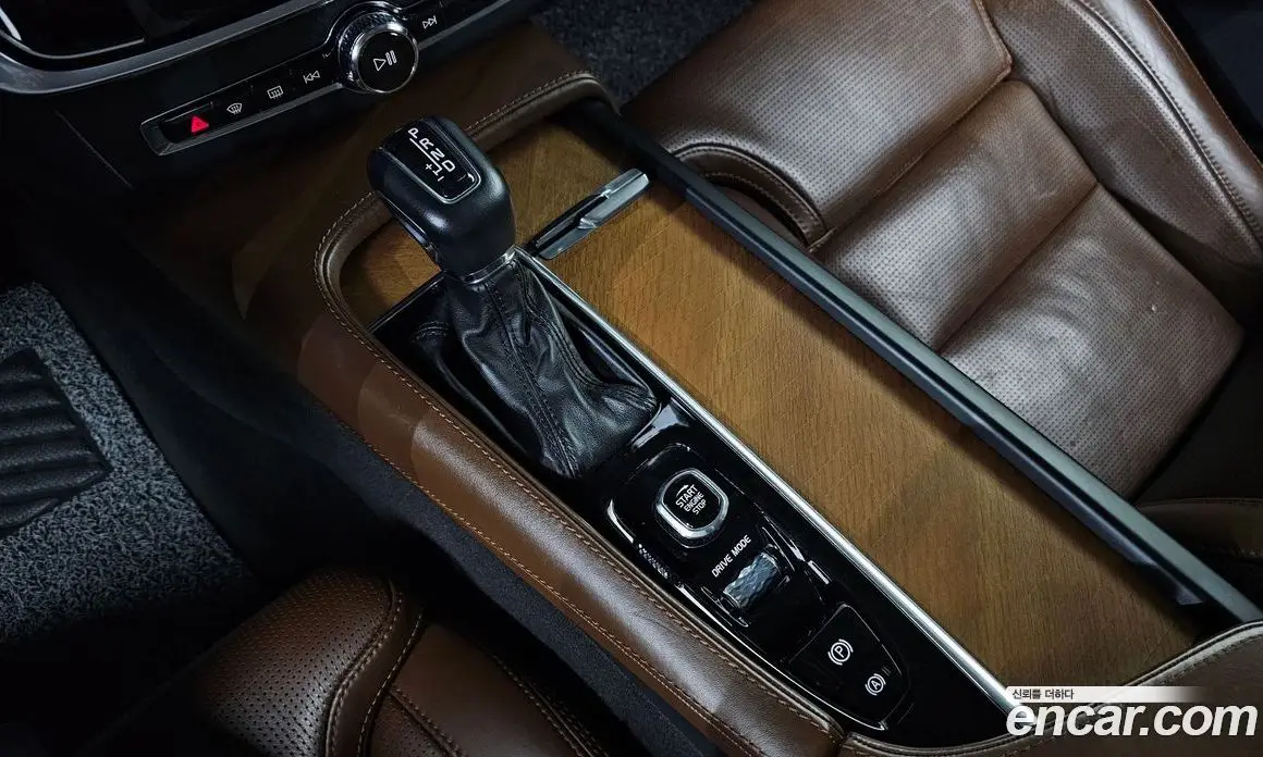 Volvo S90 2018 2.0 автомат (гидро), фото 9