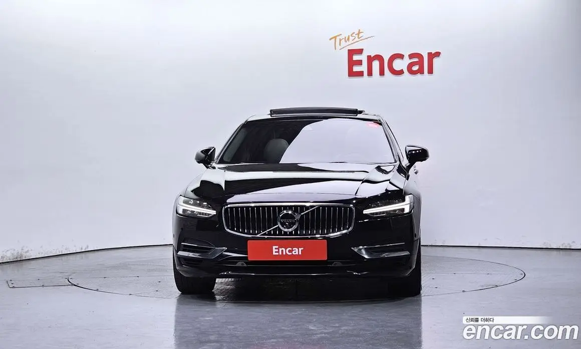 Volvo S90 2020 2.0 автомат (гидро), фото 3 Volvo S90 2020 2.0 автомат (гидро), фото 3