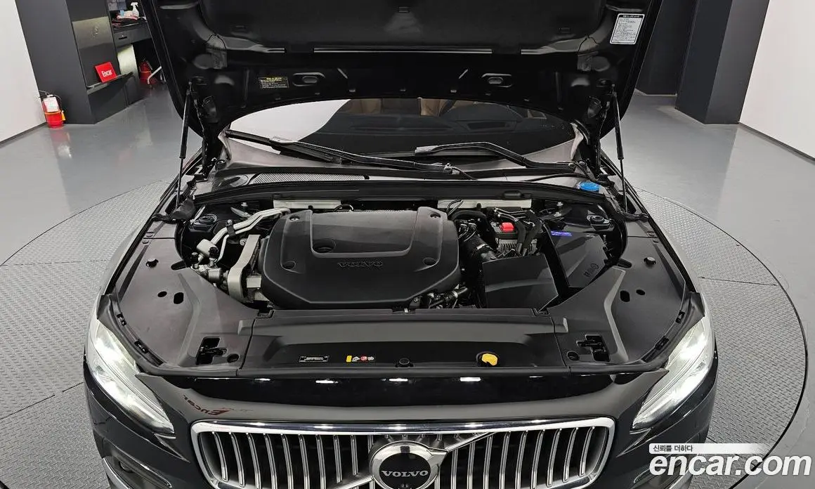 Volvo S90 2021 2.0 автомат (гидро), фото 6