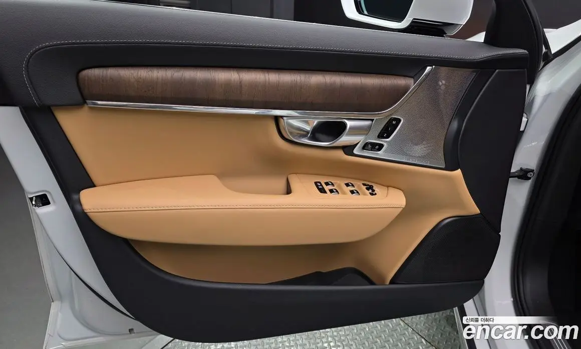 Volvo S90 2023 2.0 автомат (гидро), фото 13 Volvo S90 2023 2.0 автомат (гидро), фото 13