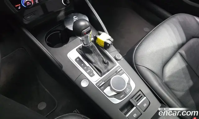 Audi A3 2018 2.0 автомат (гидро), миниатюра 12