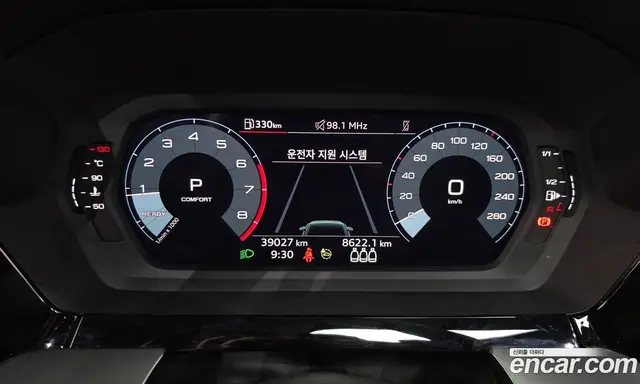 Audi A3 2023 2.0 автомат (гидро), миниатюра 11