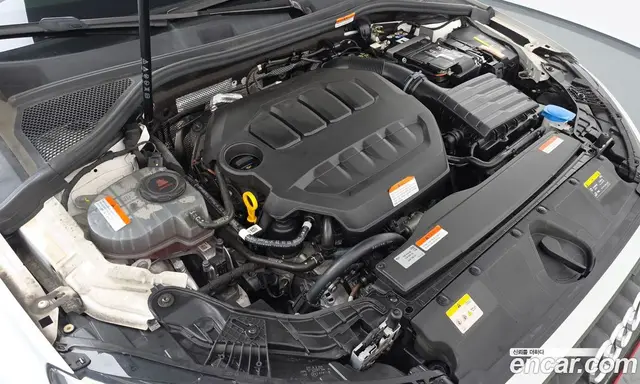 Audi A3 2023 2.0 автомат (гидро), миниатюра 6