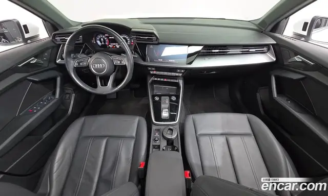 Audi A3 2023 2.0 автомат (гидро), миниатюра 10