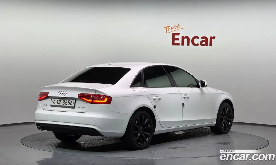 Audi A4 2015 2.0 автомат (гидро), фото 2 Audi A4 2015 2.0 автомат (гидро), фото 2