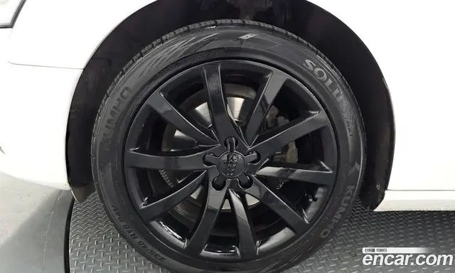 Audi A4 2015 2.0 автомат (гидро), миниатюра 5 Audi A4 2015 2.0 автомат (гидро), миниатюра 5