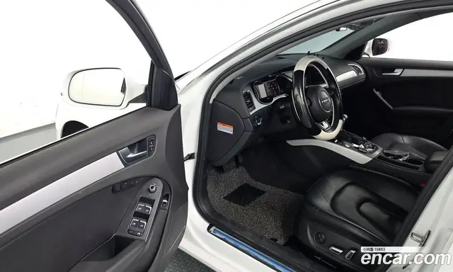 Audi A4 2015 2.0 автомат (гидро), миниатюра 10 Audi A4 2015 2.0 автомат (гидро), миниатюра 10