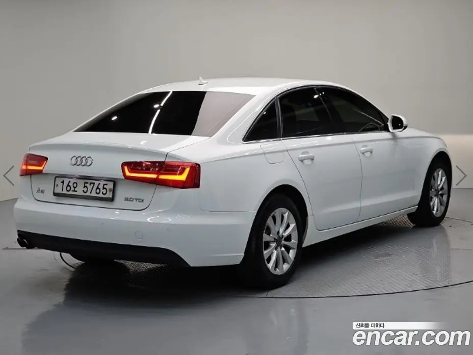 Audi A6 2013 2.0 автомат (гидро), фото 4