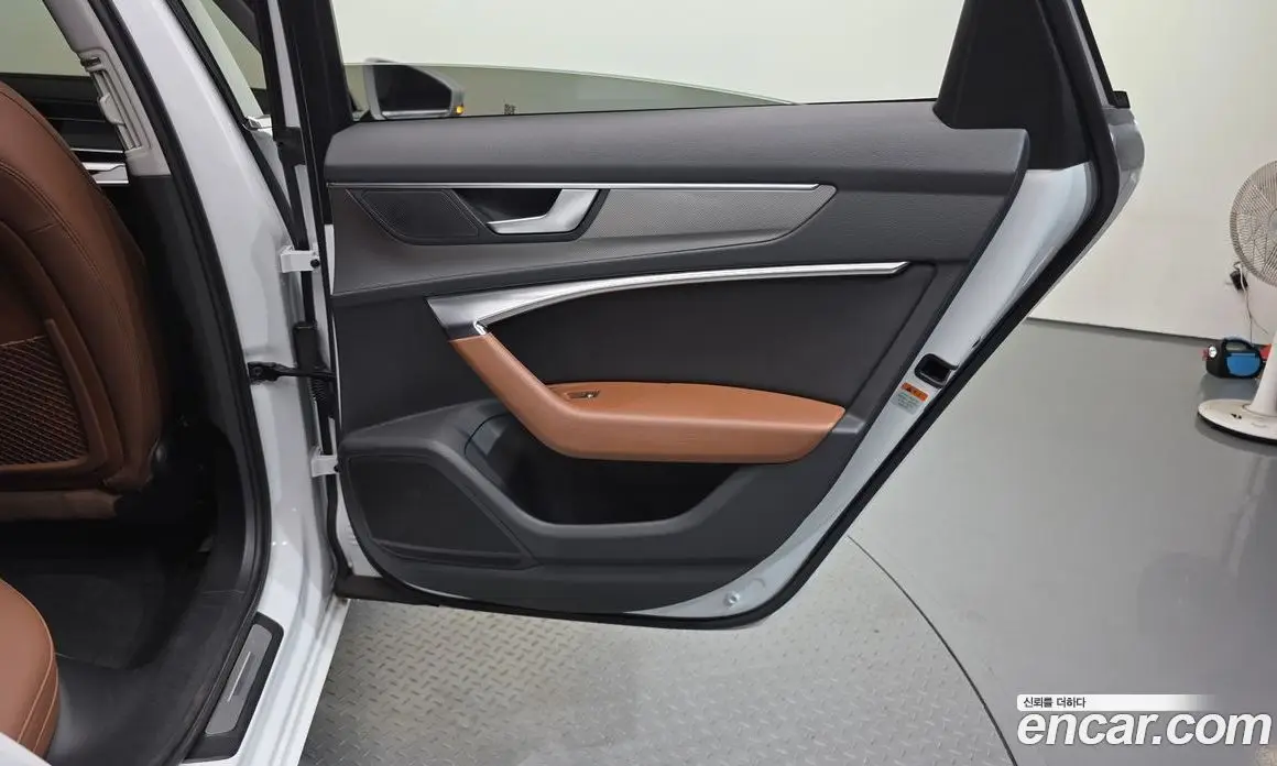 Audi A6 2020 2.0 автомат (гидро), фото 15 Audi A6 2020 2.0 автомат (гидро), фото 15