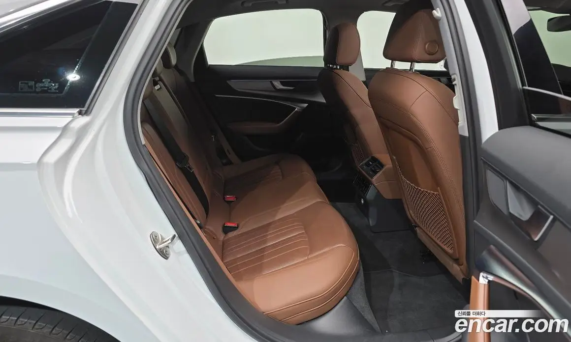 Audi A6 2020 2.0 автомат (гидро), фото 17 Audi A6 2020 2.0 автомат (гидро), фото 17