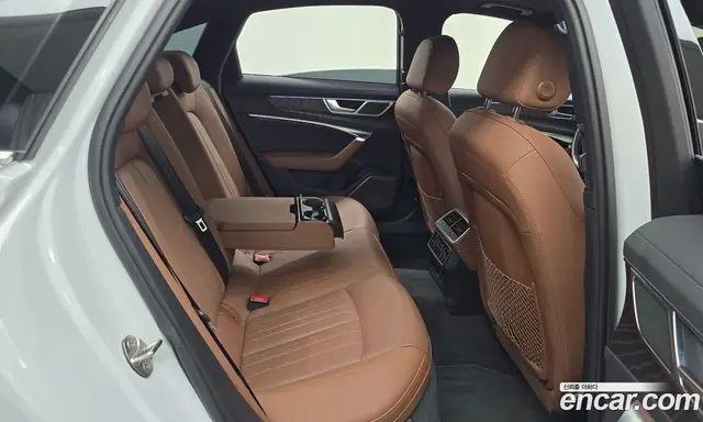 Audi A6 2020 2.0 автомат (гидро), миниатюра 11