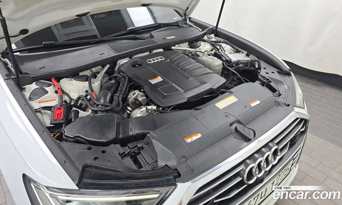 Audi A6 2020 2.0 автомат (гидро), фото 6