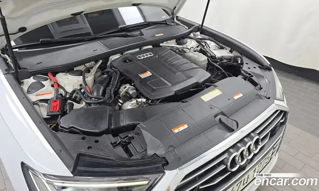 Audi A6 2020 2.0 автомат (гидро), миниатюра 6