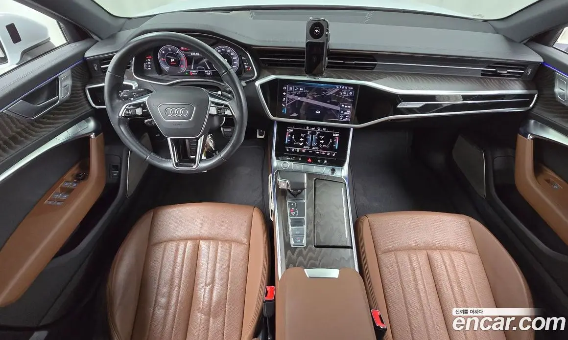 Audi A6 2020 2.0 автомат (гидро), фото 7