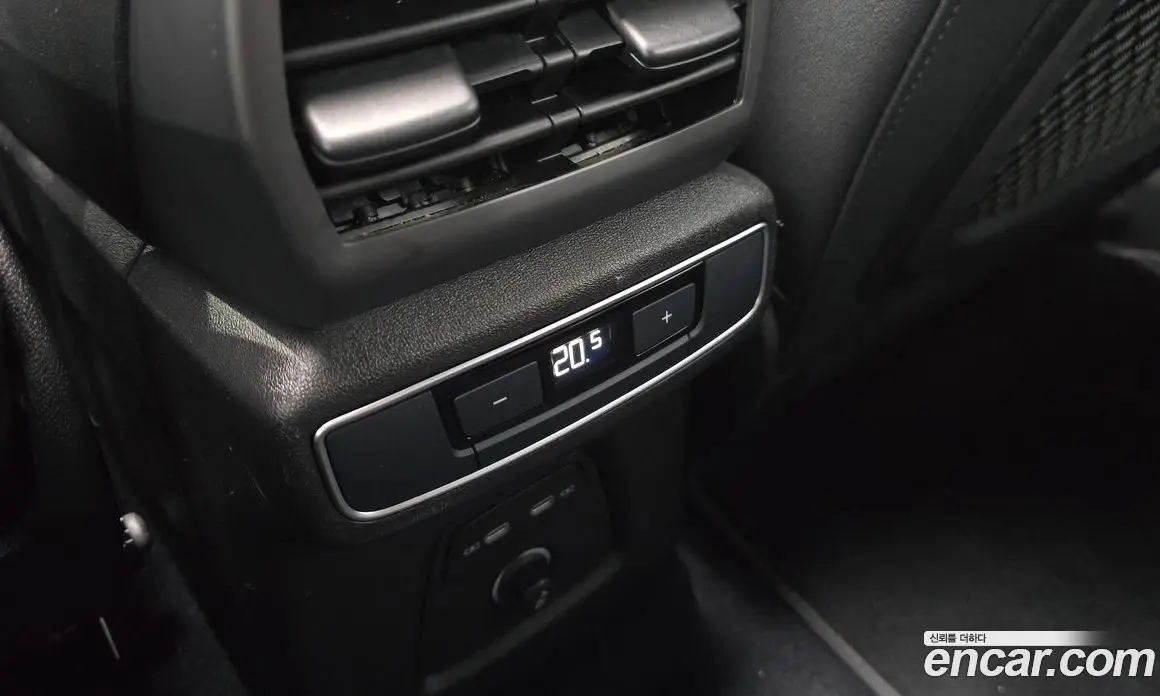 Audi Q4 e-tron 2023 0.2 автомат (гидро), фото 29 Audi Q4 e-tron 2023 0.2 автомат (гидро), фото 29