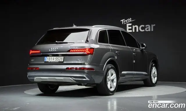 Audi Q7 2021 3.0 автомат (гидро), миниатюра 2