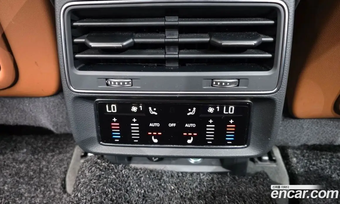 Audi Q7 2021 3.0 автомат (гидро), фото 19
