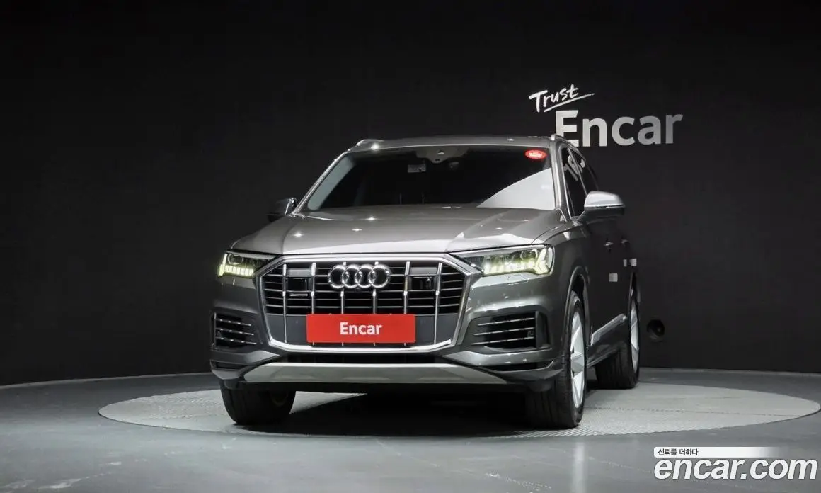 Audi Q7 2021 3.0 автомат (гидро), фото 3