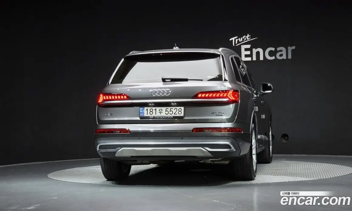 Audi Q7 2021 3.0 автомат (гидро), фото 4