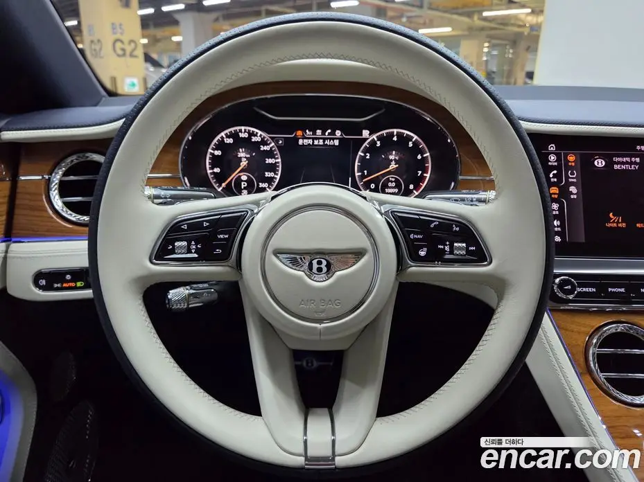 Bentley Continental 2022 4.0 автомат (гидро), фото 12