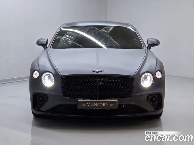 Bentley Continental 2022 4.0 автомат (гидро), миниатюра 3