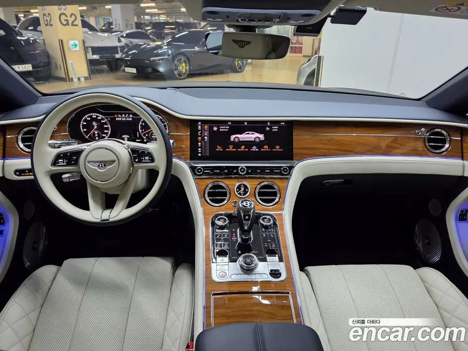 Bentley Continental 2022 4.0 автомат (гидро), фото 7