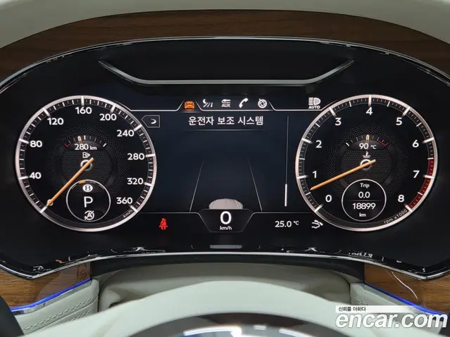 Bentley Continental 2022 4.0 автомат (гидро), миниатюра 8