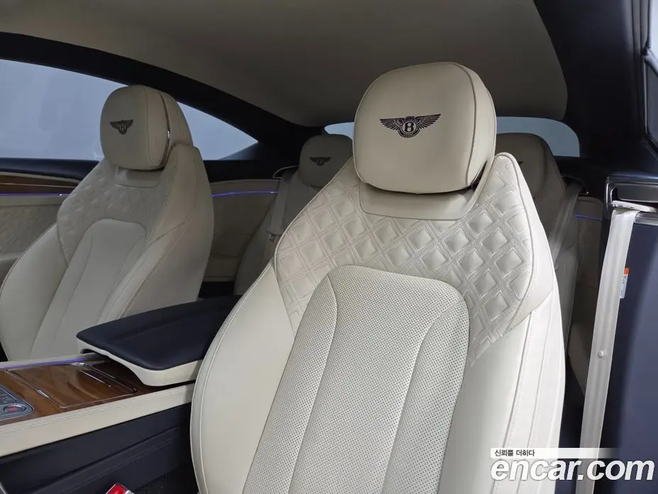 Bentley Continental 2022 4.0 автомат (гидро), фото 10