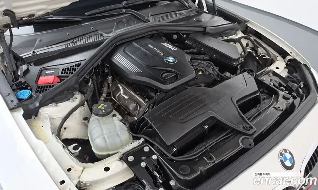 BMW 1 серия 2017 2.0 автомат (гидро), миниатюра 6 BMW 1 серия 2017 2.0 автомат (гидро), миниатюра 6