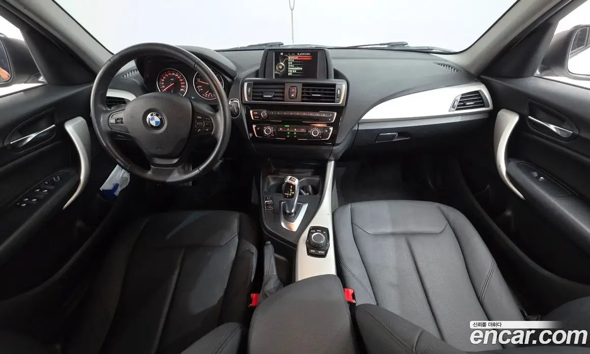 BMW 1 серия 2017 2.0 автомат (гидро), фото 7 BMW 1 серия 2017 2.0 автомат (гидро), фото 7