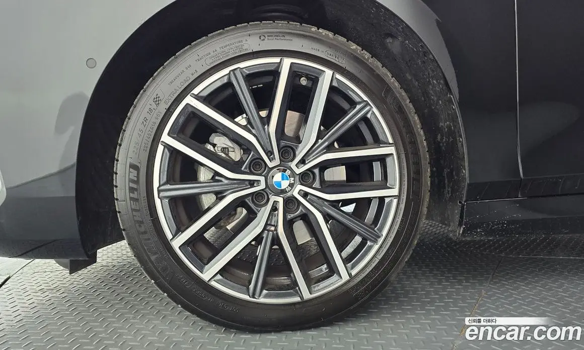 BMW 2 серия 2026 2.0 автомат (гидро), фото 5