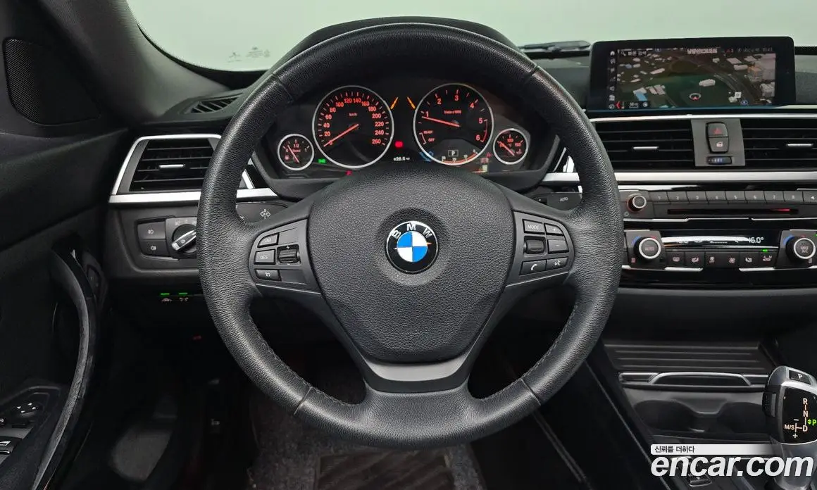 BMW 3 серия 2017 2.0 автомат (гидро), фото 13