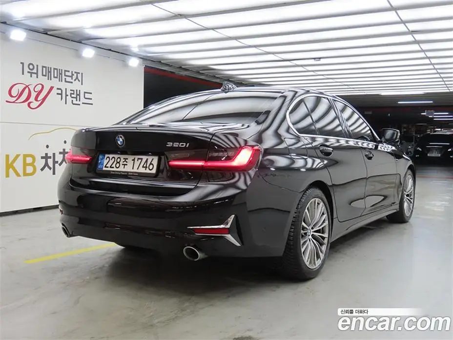 BMW 3 серия 2021 2.0 автомат (гидро), фото 2 BMW 3 серия 2021 2.0 автомат (гидро), фото 2