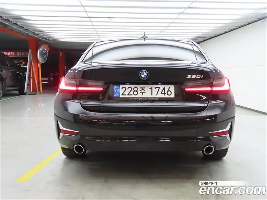 BMW 3 серия 2021 2.0 автомат (гидро), фото 4 BMW 3 серия 2021 2.0 автомат (гидро), фото 4