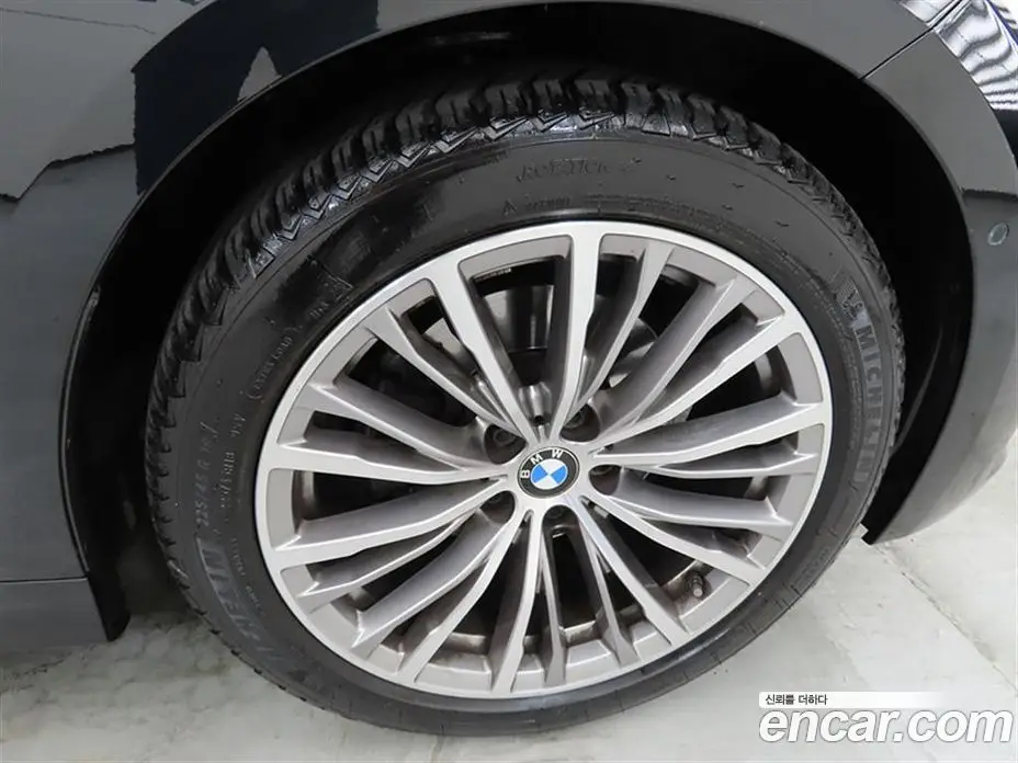 BMW 3 серия 2021 2.0 автомат (гидро), фото 5 BMW 3 серия 2021 2.0 автомат (гидро), фото 5