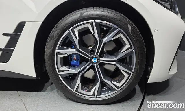 BMW 4 серия 2024 2.0 автомат (гидро), миниатюра 5