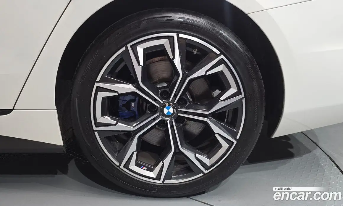 BMW 4 серия 2024 2.0 автомат (гидро), фото 6 BMW 4 серия 2024 2.0 автомат (гидро), фото 6