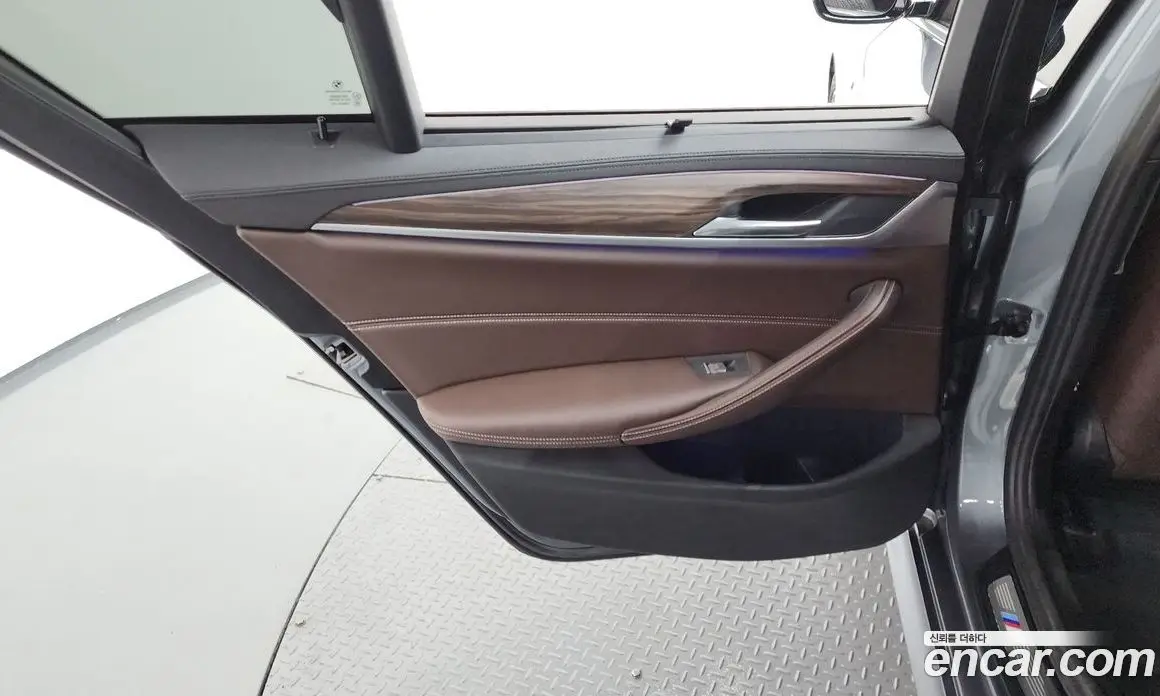 BMW 5 серия 2019 2.0 автомат (гидро), фото 15 BMW 5 серия 2019 2.0 автомат (гидро), фото 15