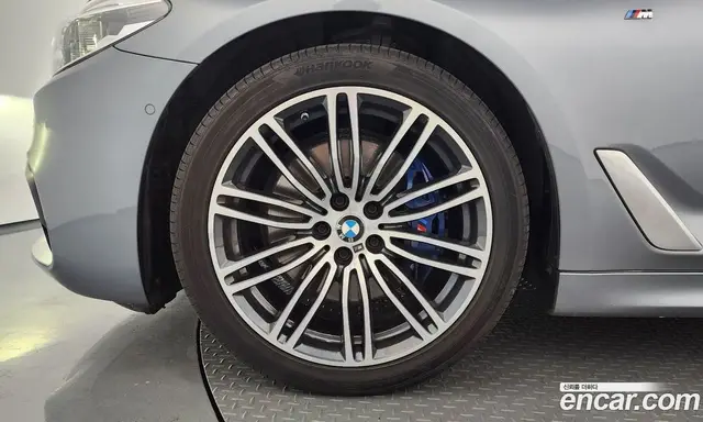 BMW 5 серия 2019 2.0 автомат (гидро), миниатюра 5 BMW 5 серия 2019 2.0 автомат (гидро), миниатюра 5