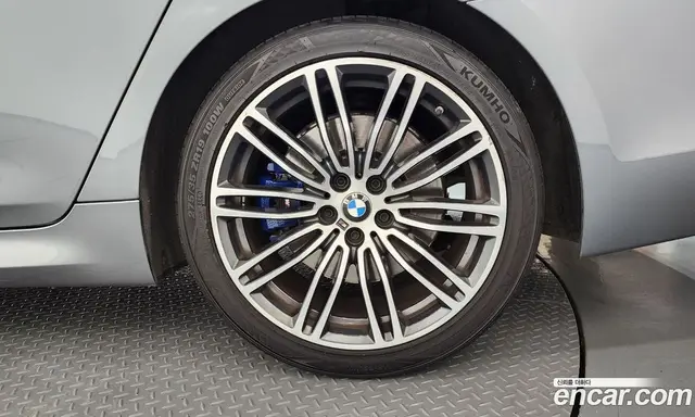 BMW 5 серия 2019 2.0 автомат (гидро), миниатюра 7 BMW 5 серия 2019 2.0 автомат (гидро), миниатюра 7