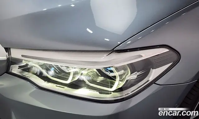 BMW 5 серия 2019 2.0 автомат (гидро), миниатюра 8 BMW 5 серия 2019 2.0 автомат (гидро), миниатюра 8