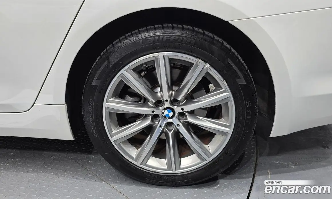 BMW 5 серия 2020 2.0 автомат (гидро), фото 6 BMW 5 серия 2020 2.0 автомат (гидро), фото 6