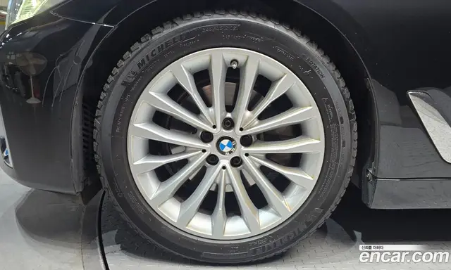 BMW 5 серия 2021 2.0 автомат (гидро), миниатюра 5 BMW 5 серия 2021 2.0 автомат (гидро), миниатюра 5