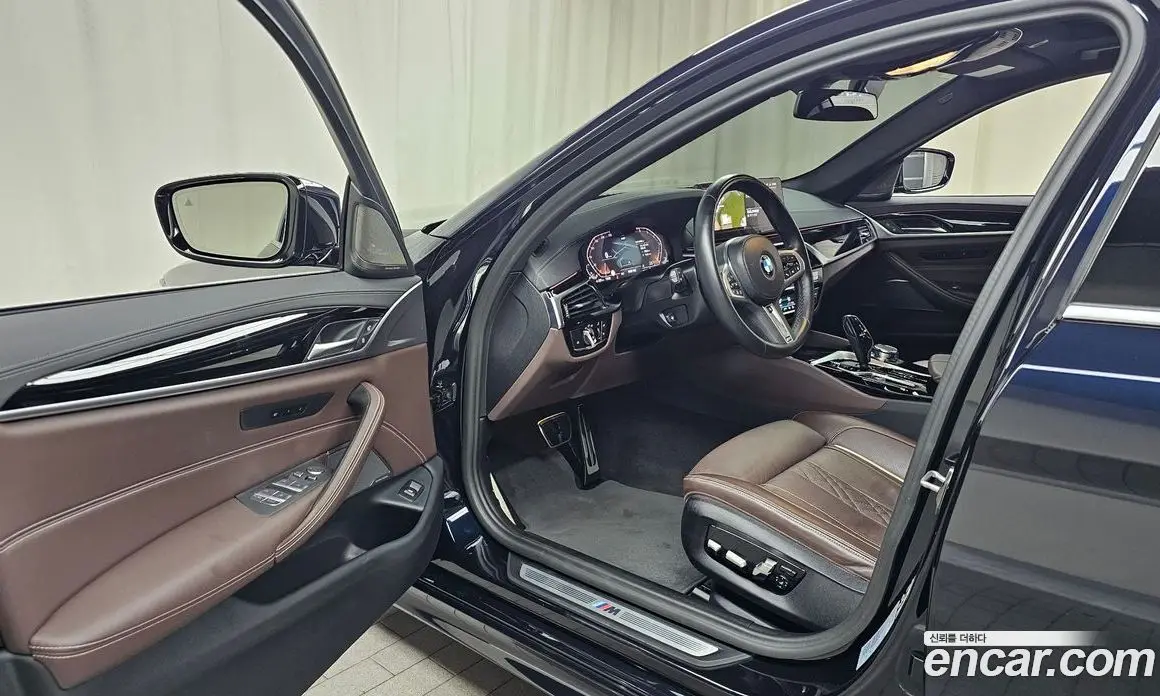 BMW 5 серия 2023 2.0 автомат (гидро), фото 13 BMW 5 серия 2023 2.0 автомат (гидро), фото 13